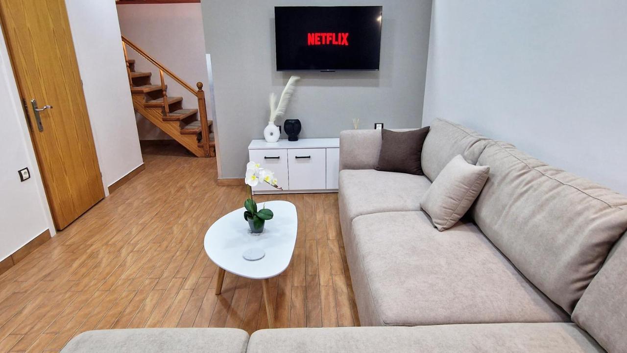 Pg Luxury Apartment Kavala Exterior photo