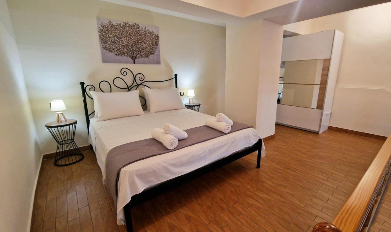 Pg Luxury Apartment Kavala Exterior photo